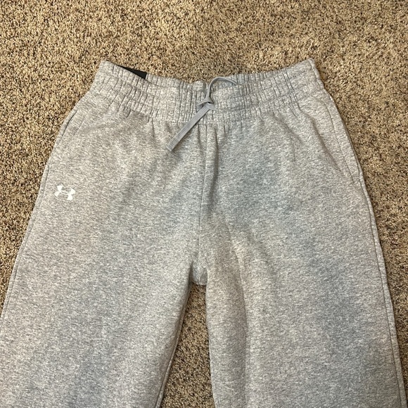 Youth gray Sweatpants (oversized) Size Large - new with tag - Under Armour - Picture 2 of 4
